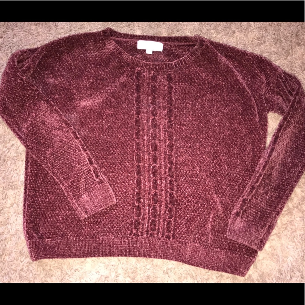 New gorgeous velor/ velvet feel sweater! Stunning